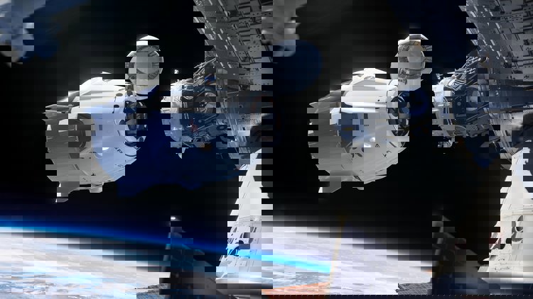 Crew Dragon skutt opp og koblet til ISS*